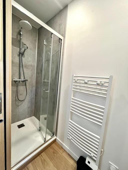Zola 2Pers Tv Apartment Нант Екстериор снимка