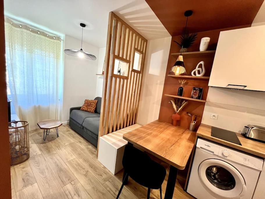 Zola 2Pers Tv Apartment Нант Екстериор снимка